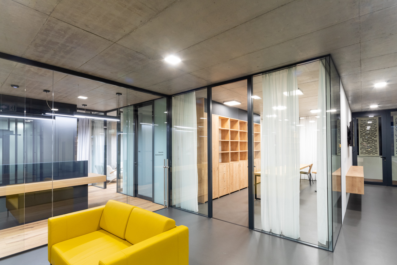 Dům služeb v Palkovicích | Kamil Mrva Architects